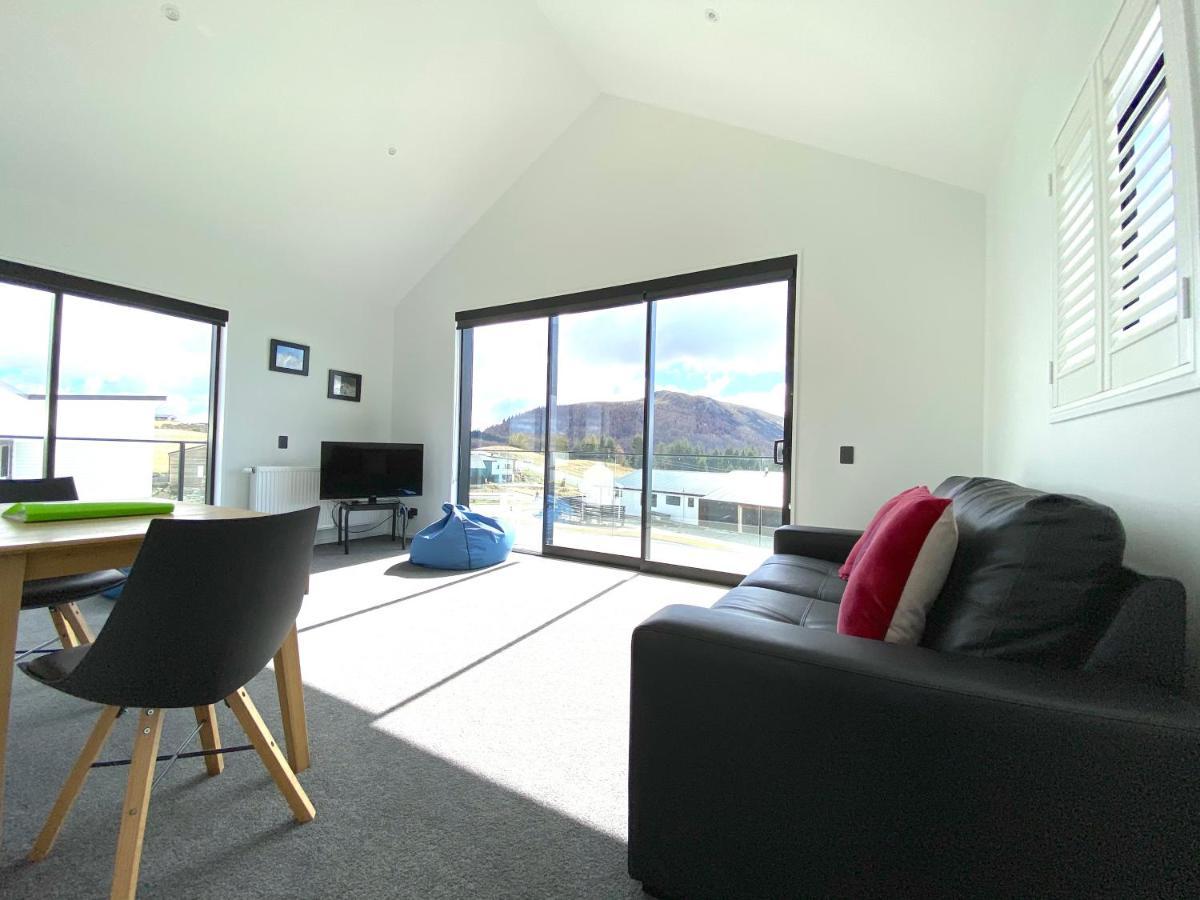 Galaxy Lakeview House Holiday home *